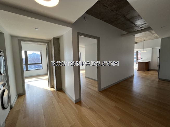 Boston - $4,730 /mo