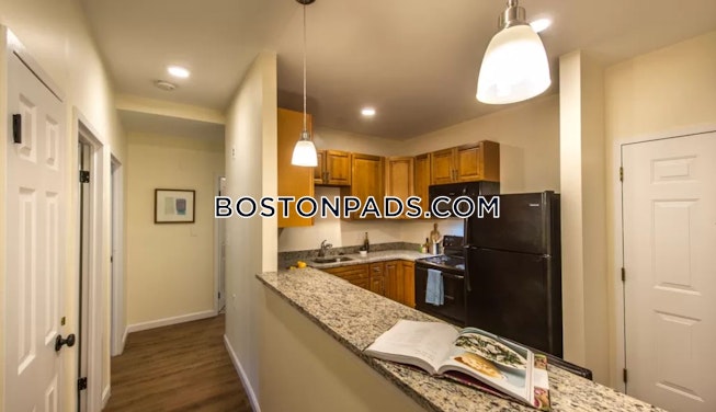 Needham - $2,850 /mo