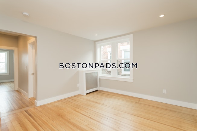 Boston - $3,095 /mo