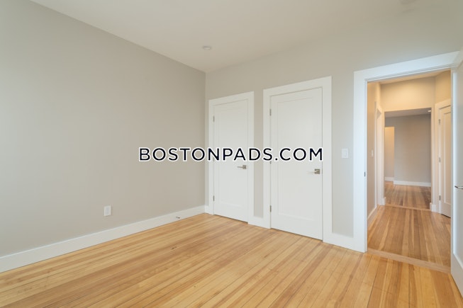 Boston - $3,095 /mo