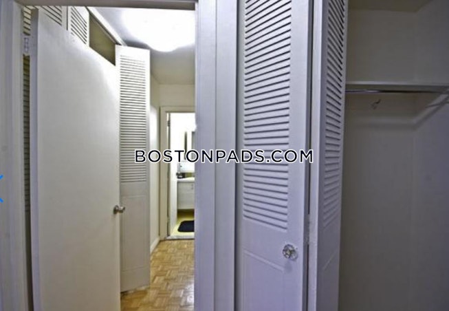 Boston - $1,575 /mo