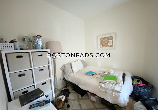 Boston - $5,000 /mo