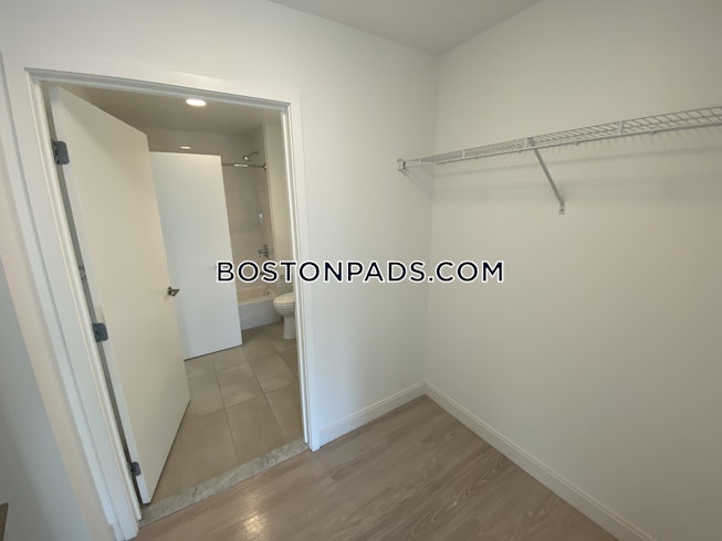 Boston - $4,415 /mo