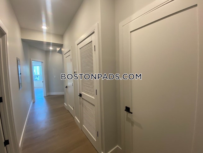 Boston - $3,650 /mo