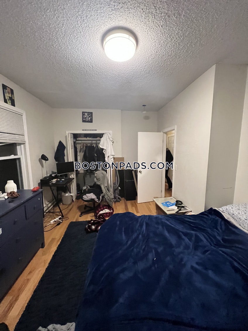 Boston - $3,400 /month