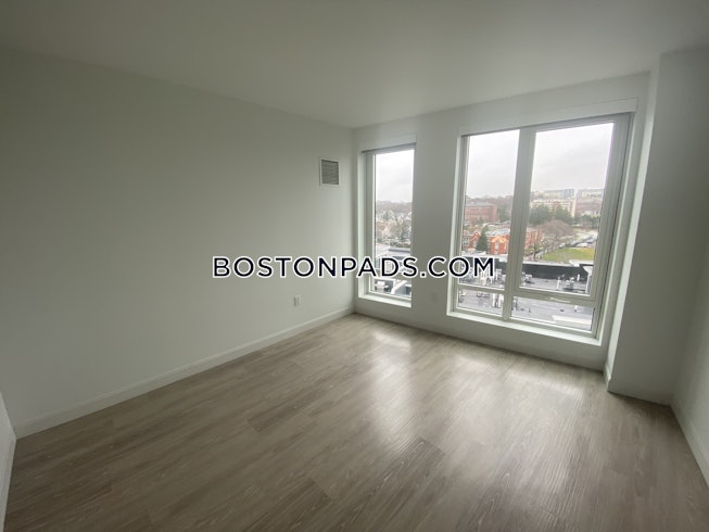 Boston - $2,879 /mo