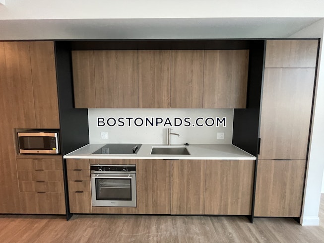 Cambridge - $2,535 /mo