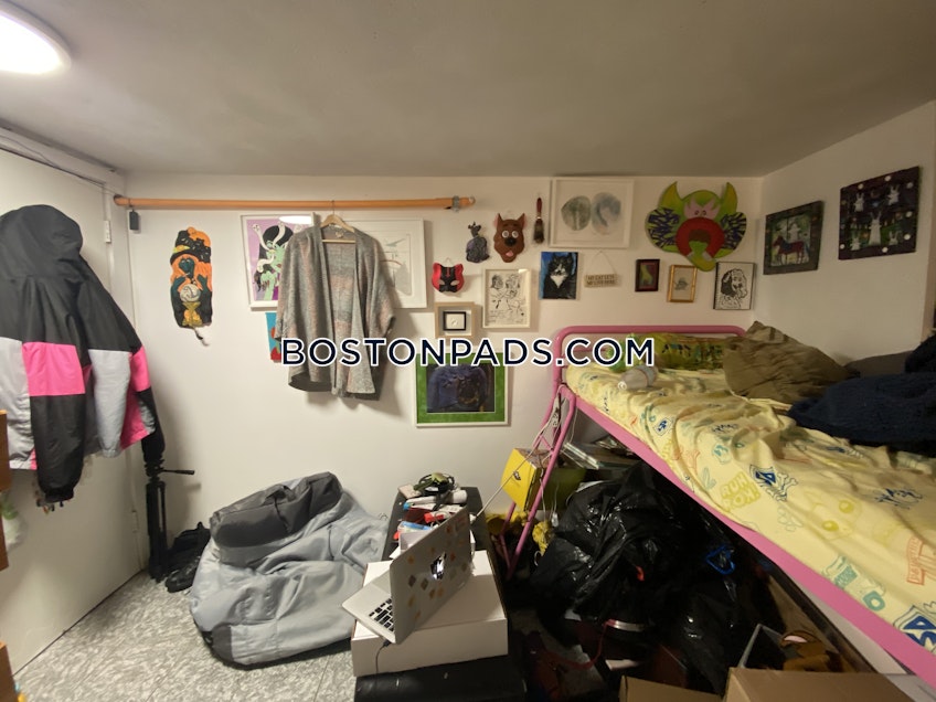 Boston - $1,500 /month