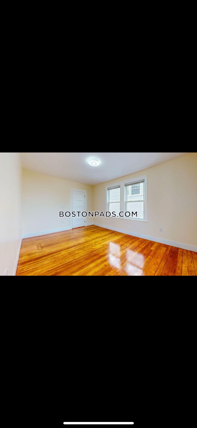 Boston - $4,299 /mo
