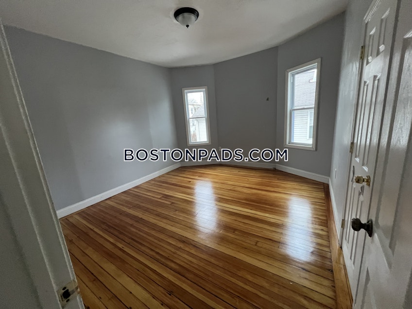 Boston - $3,000 /month