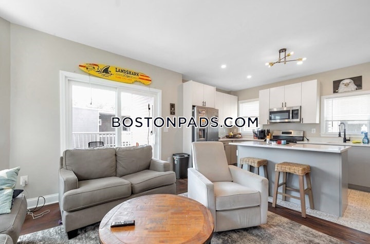 dorchestersouth-boston-border-apartment-for-rent-4-bedrooms-2-baths-boston-4800-4616314 