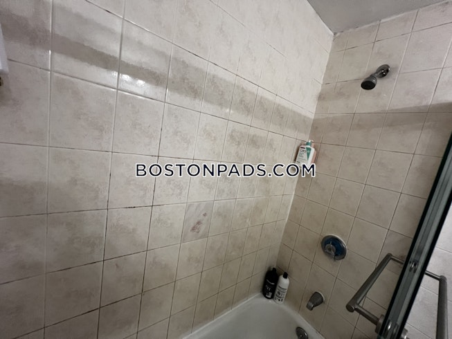 Boston - $3,750 /mo