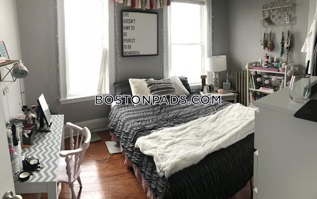 Boston - $5,600 /mo