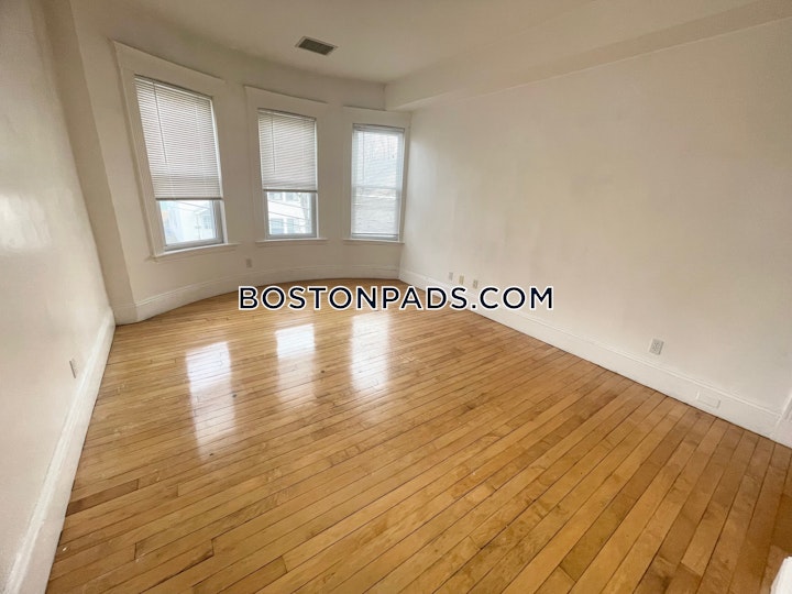 Champney St. Boston picture 14