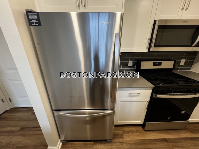 Hingham - $2,769 /mo