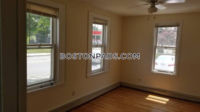 Waltham - $1,800 /mo