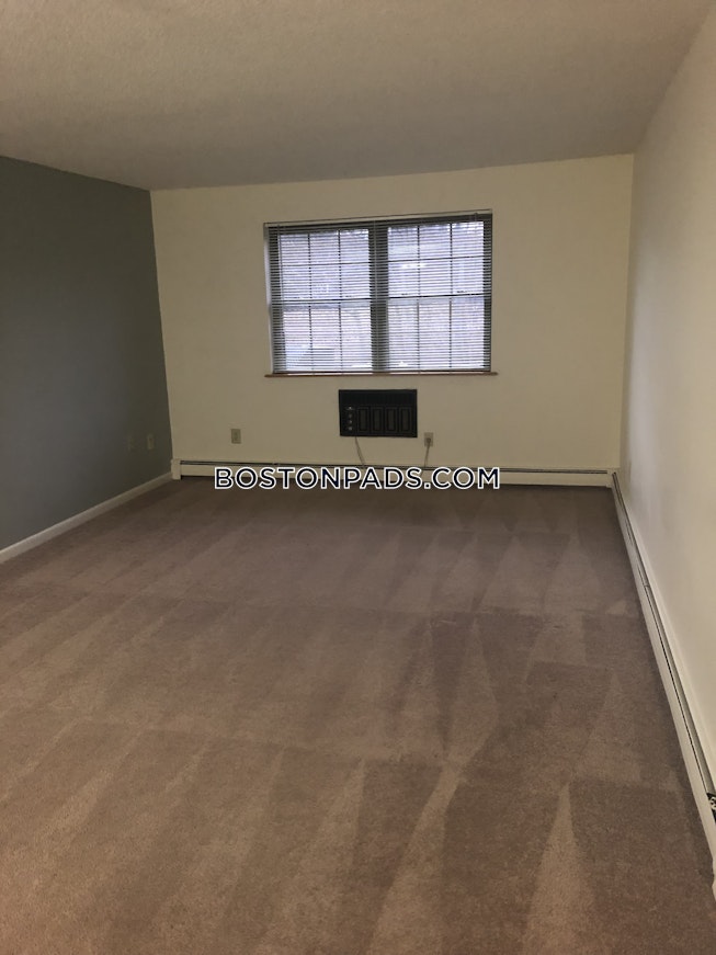 Woburn - $2,045 /mo