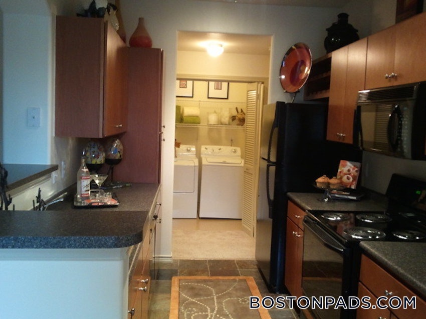 BILLERICA - 1 Bed, 1 Bath - Image 1