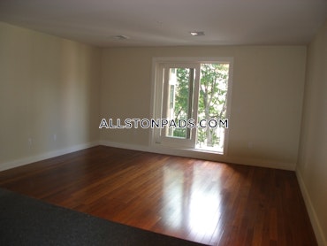 Boston - 1 Beds, 1 Baths