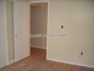 Boston - 3 Beds, 2 Baths