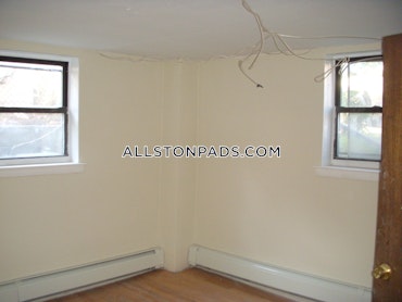 Boston - 3 Beds, 2 Baths