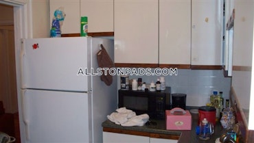 Boston - 3 Beds, 1 Baths