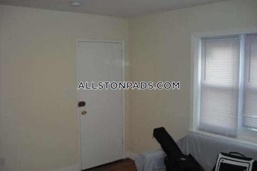 BOSTON - ALLSTON - 1 Bed, 1 Bath - Image 22