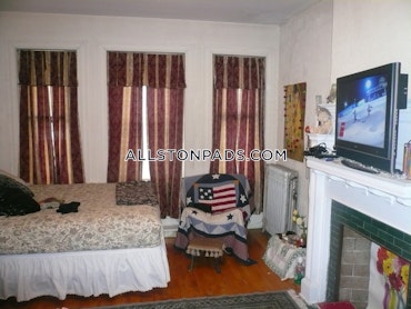 Boston - 3 Beds, 1 Baths