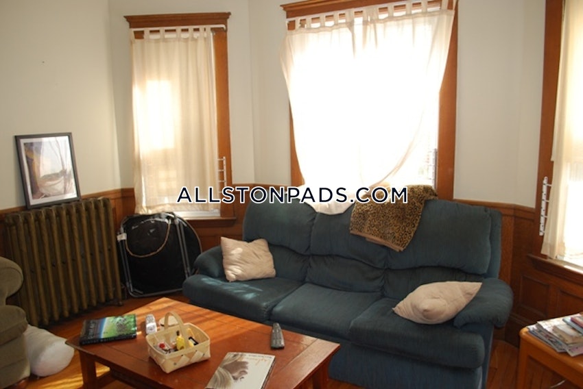 BOSTON - ALLSTON - 4 Beds, 2 Baths - Image 17