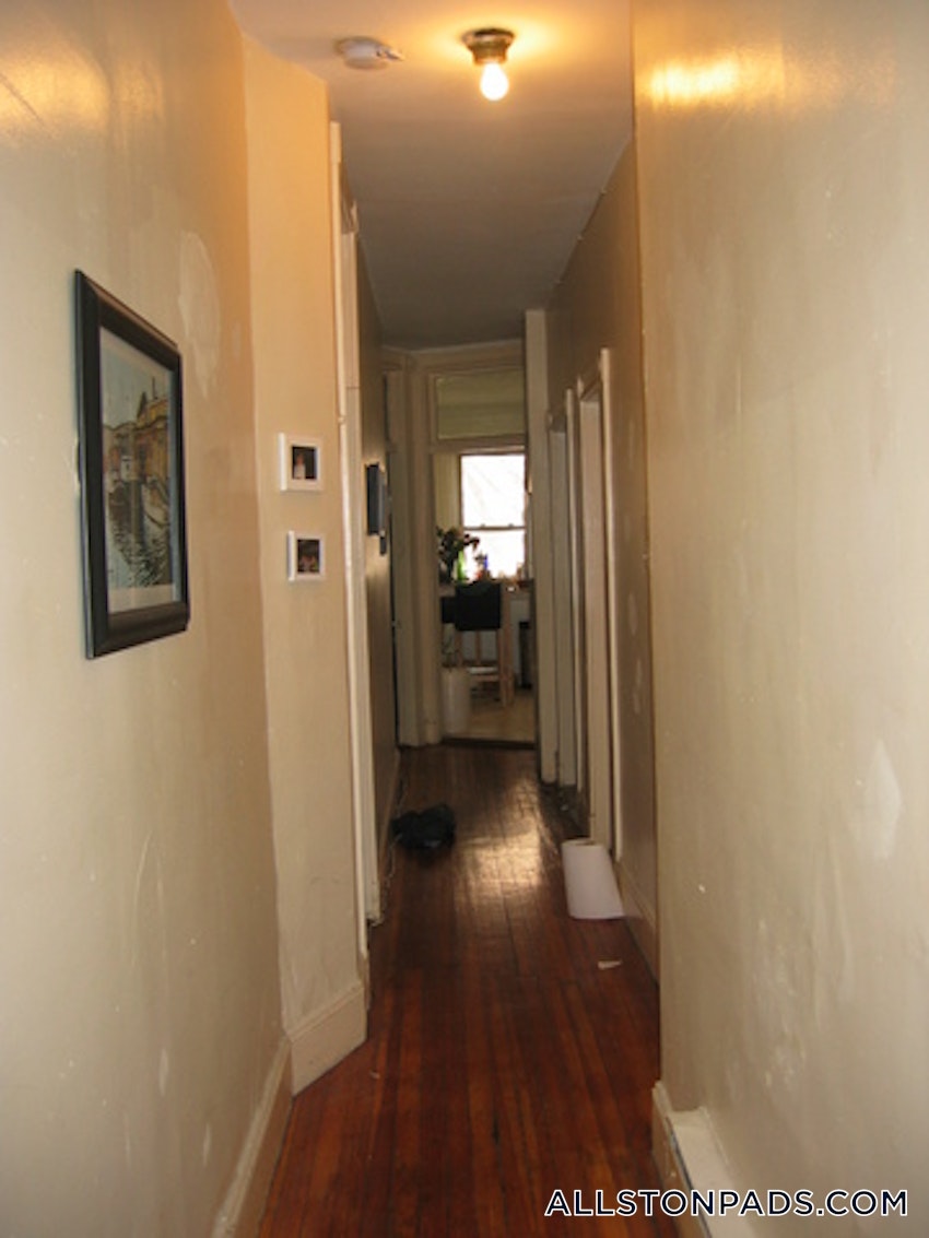 BOSTON - ALLSTON - 1 Bed, 1 Bath - Image 20