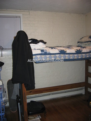 Boston - 2 Beds, 1 Baths