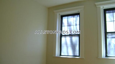 Boston - 2 Beds, 1 Baths