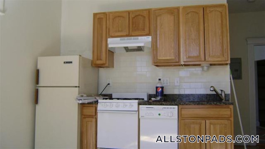 BOSTON - ALLSTON - 2 Beds, 1 Bath - Image 36