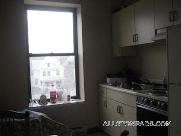 Boston - 2 Beds, 1 Baths