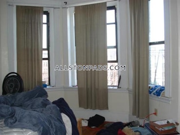 Boston - 3 Beds, 1 Baths