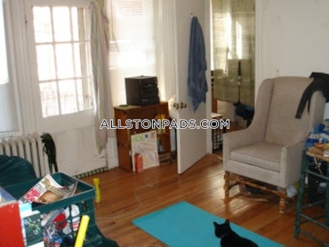 Boston - 2 Beds, 1 Baths