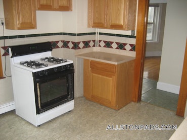 Boston - 1 Beds, 1 Baths