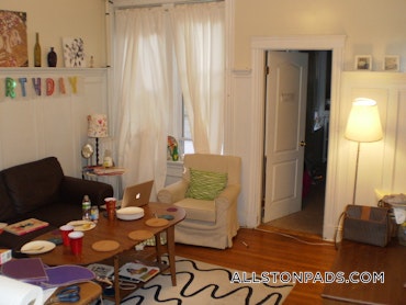 Boston - 3 Beds, 1 Baths