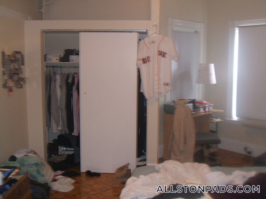 BOSTON - ALLSTON - 2 Beds, 1 Bath - Image 5