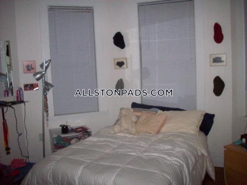 BOSTON - ALLSTON - 1 Bed, 1 Bath - Image 11