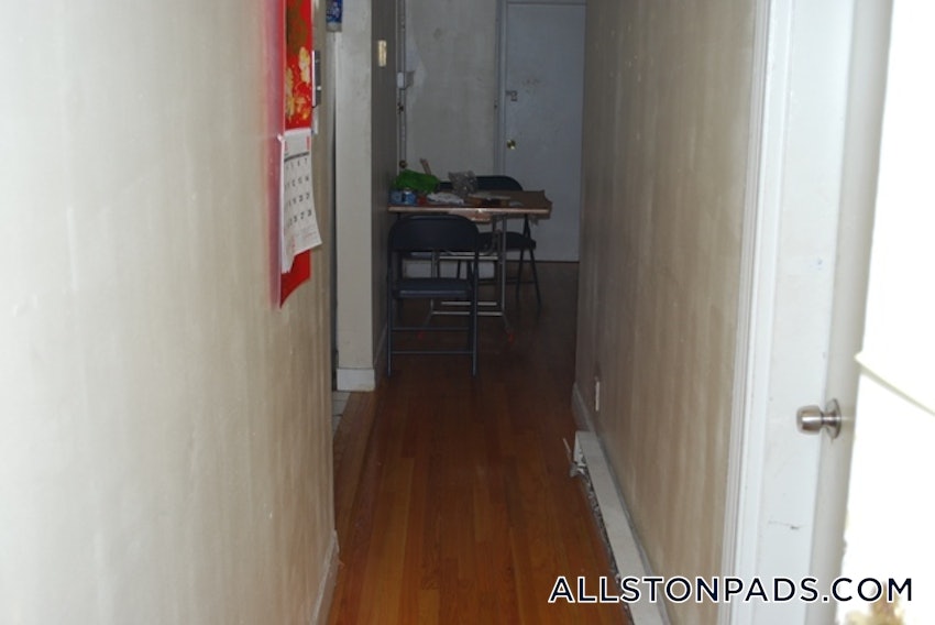 BOSTON - ALLSTON - 3 Beds, 1 Bath - Image 37