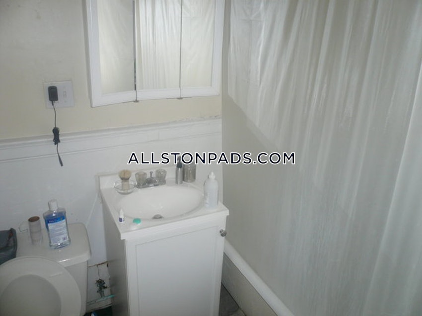 Boston - Allston - 2 Beds, 1 Bath - Image 2