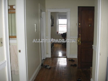 Boston - 1 Beds, 1 Baths