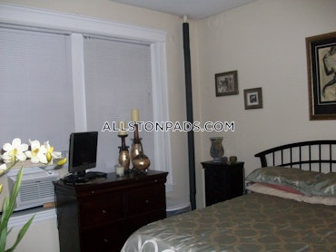 Boston - 2 Beds, 1 Baths