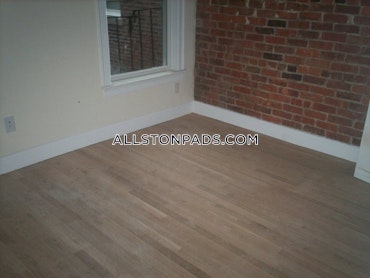 Boston - 2 Beds, 1 Baths