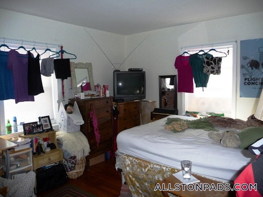 BOSTON - ALLSTON - 1 Bed, 1 Bath - Image 29