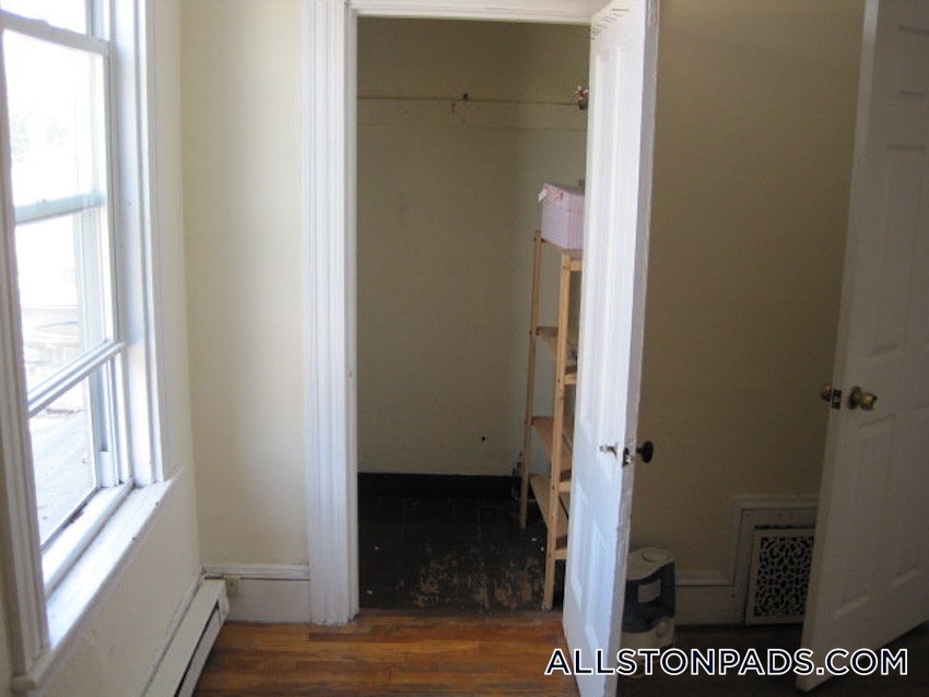 BOSTON - ALLSTON - 1 Bed, 1 Bath - Image 16