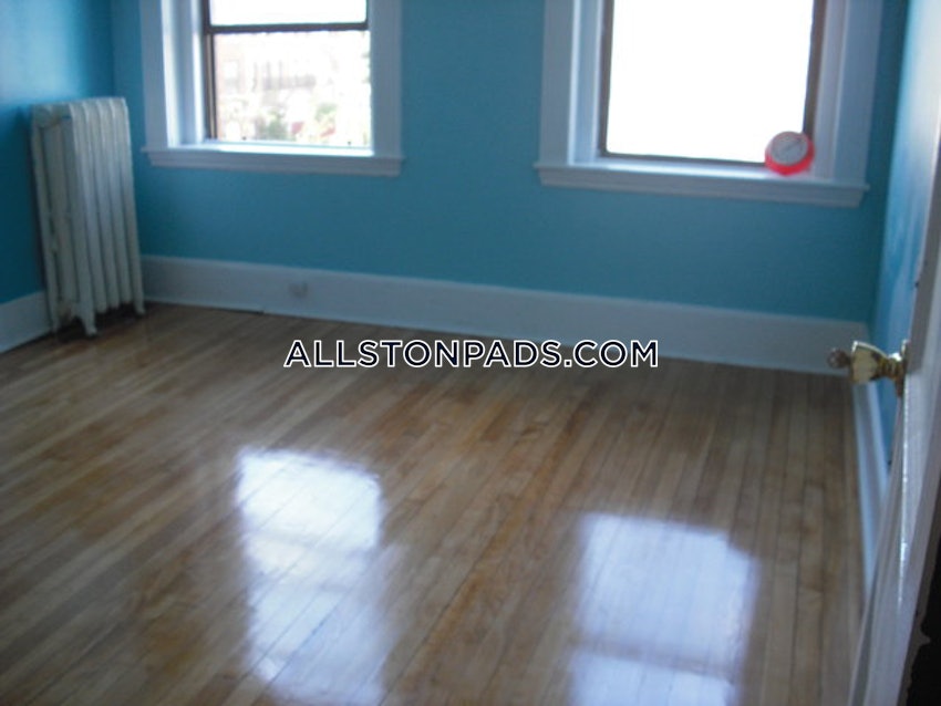 BOSTON - ALLSTON - 4 Beds, 1 Bath - Image 7