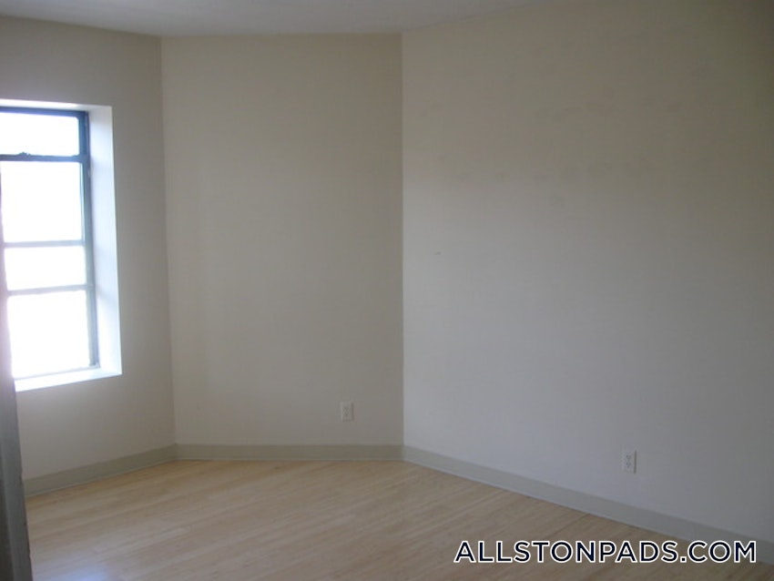 BOSTON - ALLSTON - 2 Beds, 1 Bath - Image 33