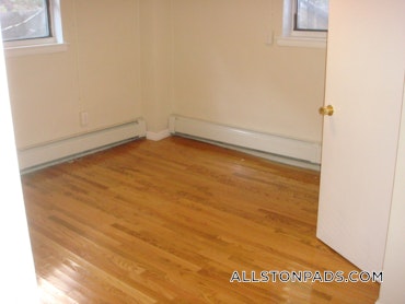 Boston - 3 Beds, 2 Baths